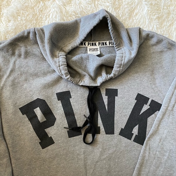 Semi cropped pullover - Picture 2 of 2